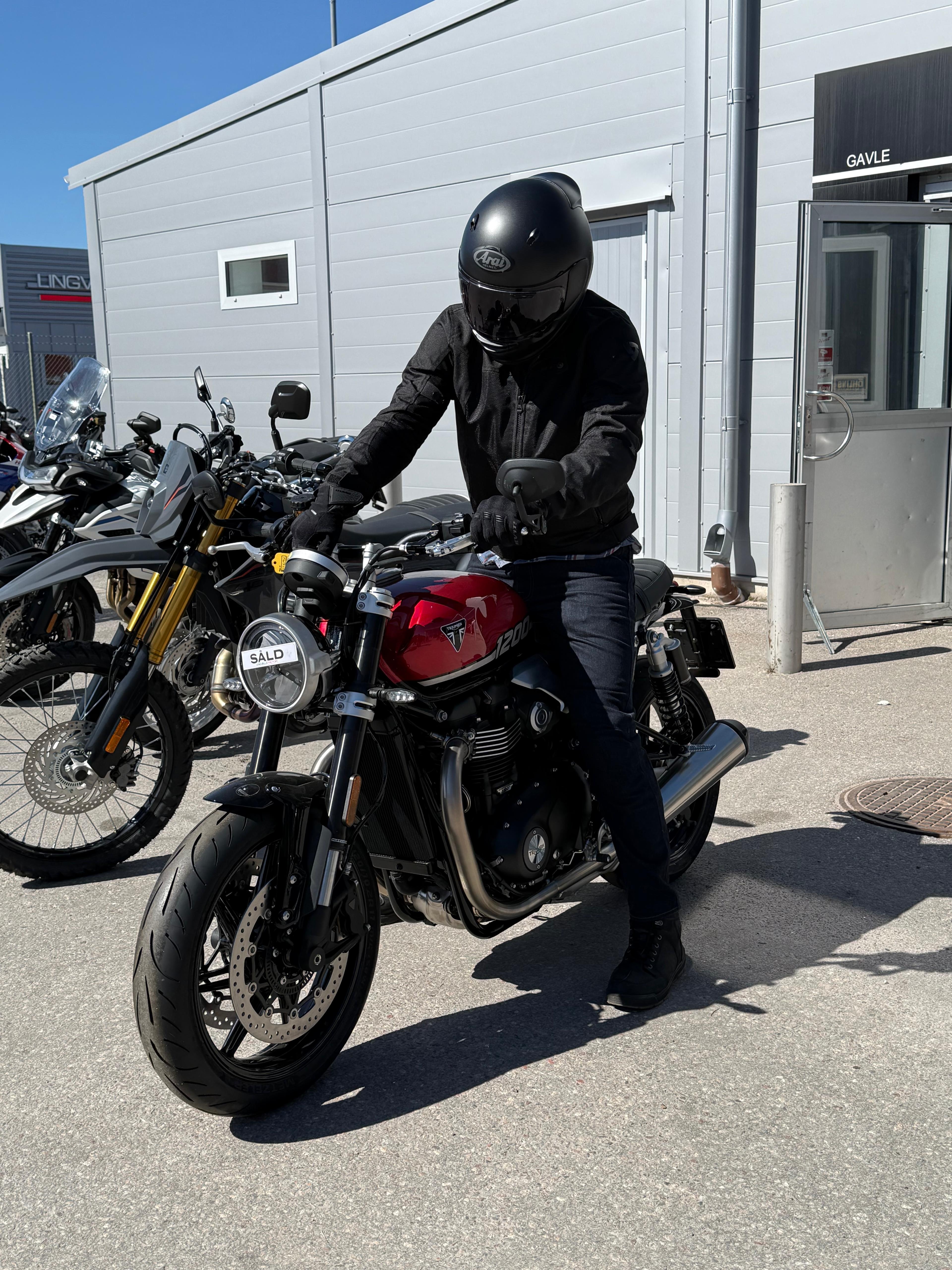 Me on my new Triumph Speed Twin 1200